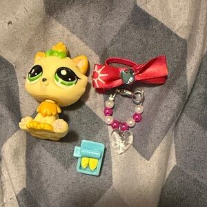 Cat littlest petshop 2/15$